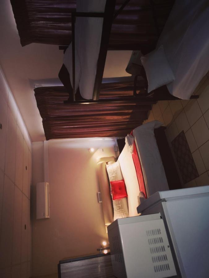 Aaa Rose Garden Guesthouse Mookgophong Exterior photo